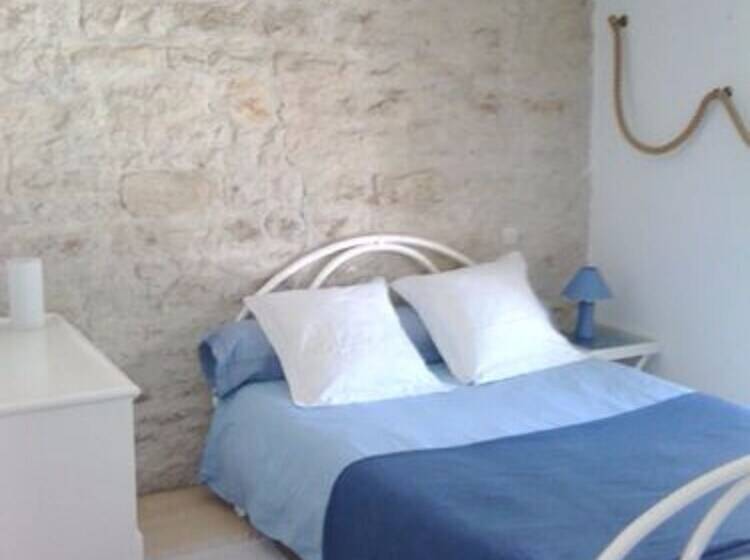 ペンション La Rosaliere