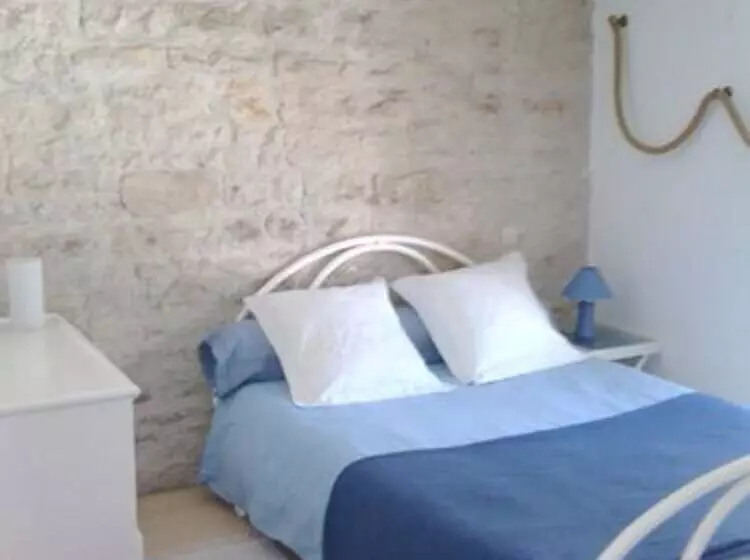 Majatalo La Rosaliere