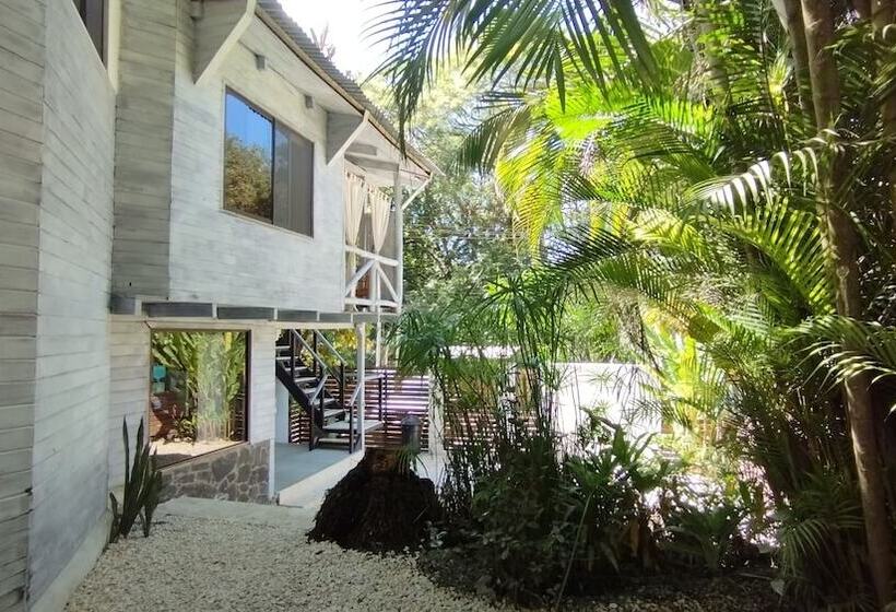 Raratonga Hotel & Apartments