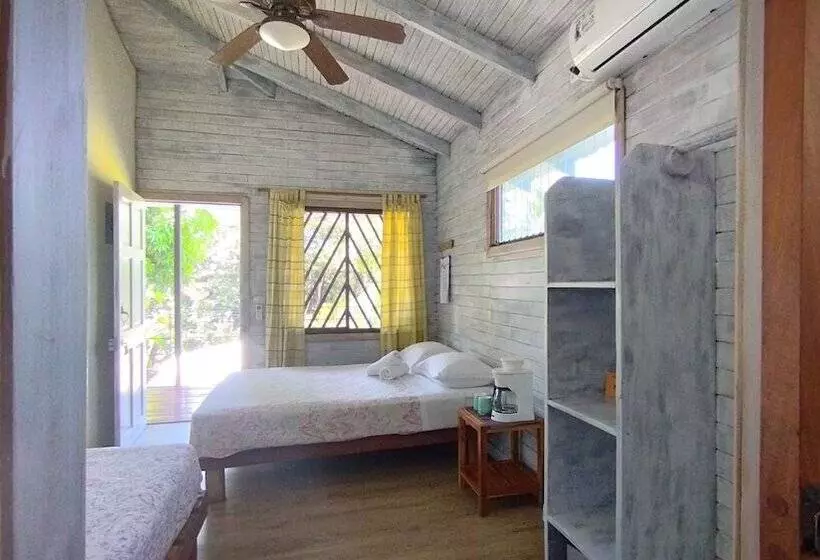 Raratonga Hotel &  Apartments