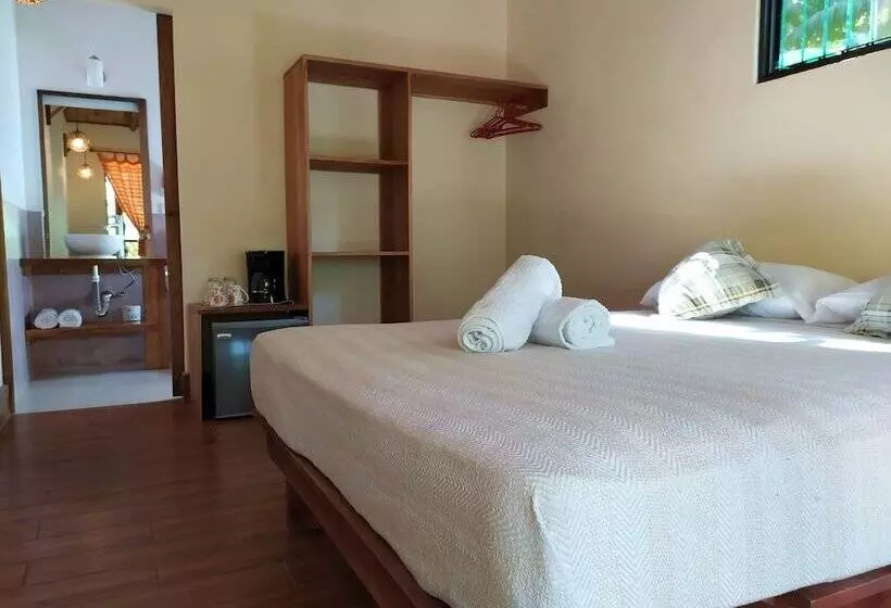 Raratonga Hotel &  Apartments