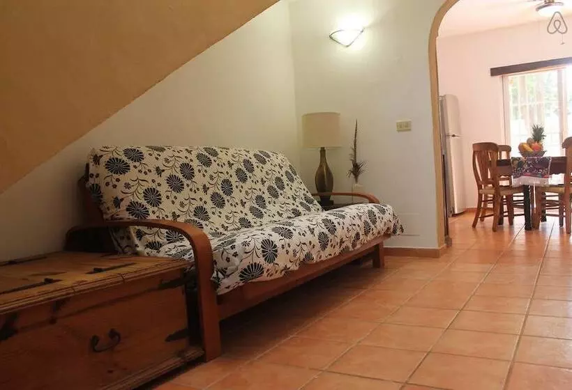 Romaya Condo