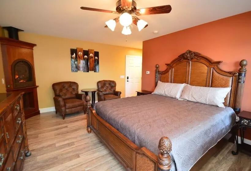 Waters Edge B&b Resort