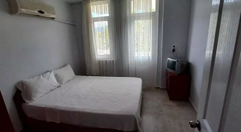 Zeytin Otel Altinoluk