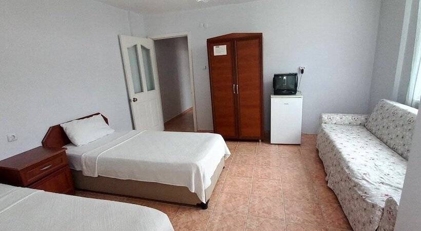 Zeytin Otel Altinoluk