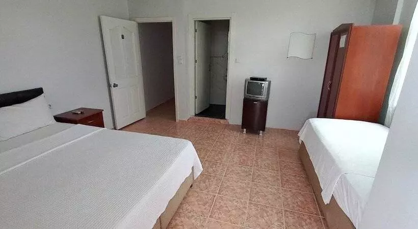 Zeytin Otel Altinoluk