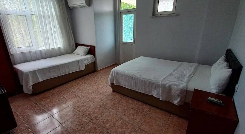 Zeytin Otel Altinoluk