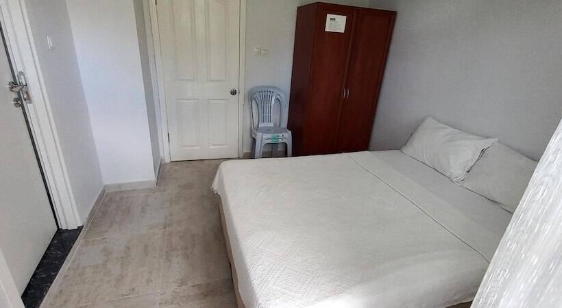 Zeytin Otel Altinoluk