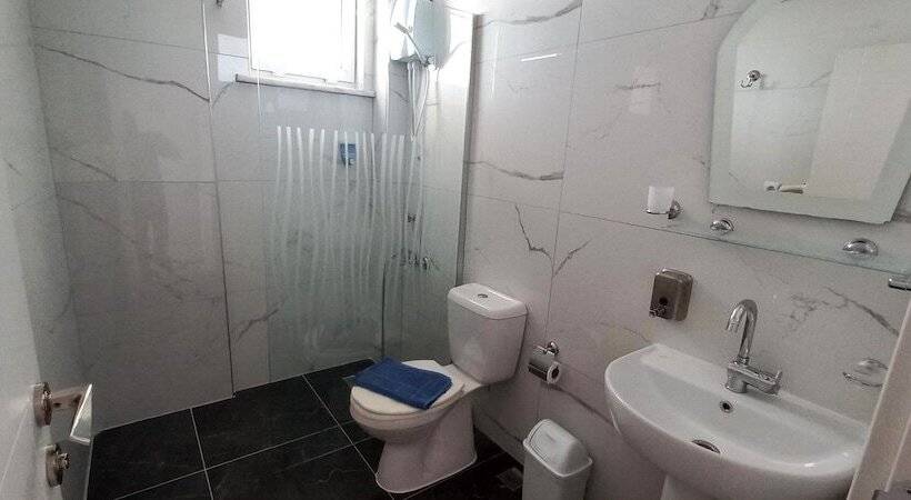 Zeytin Otel Altinoluk