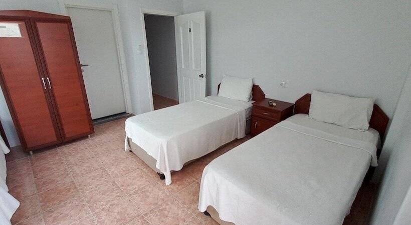 Zeytin Otel Altinoluk