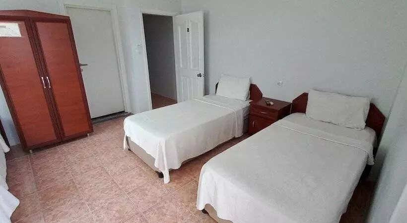 Zeytin Otel Altinoluk