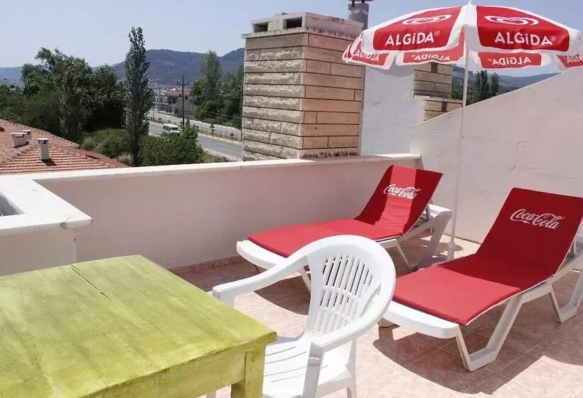 Zeytin Otel Altinoluk