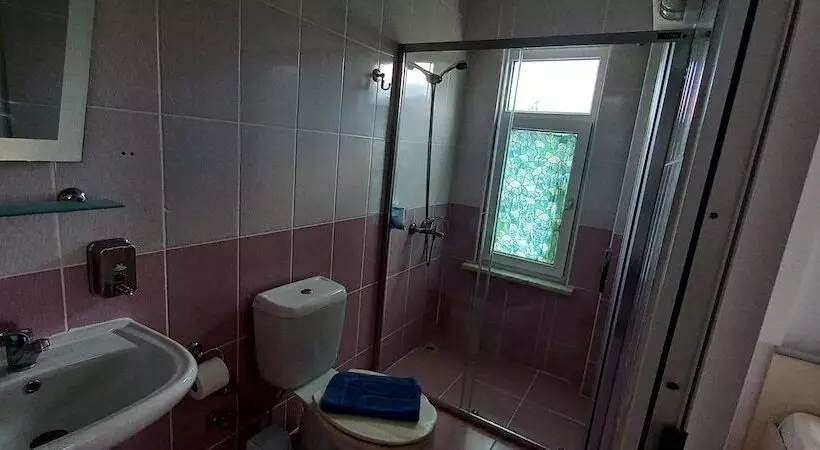 Zeytin Otel Altinoluk