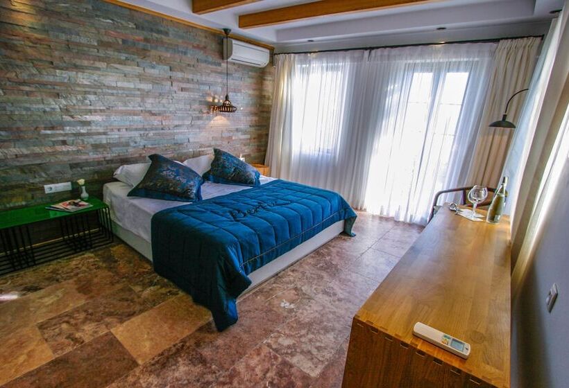 Bertiz Bozcaada Hotel And Restaurant