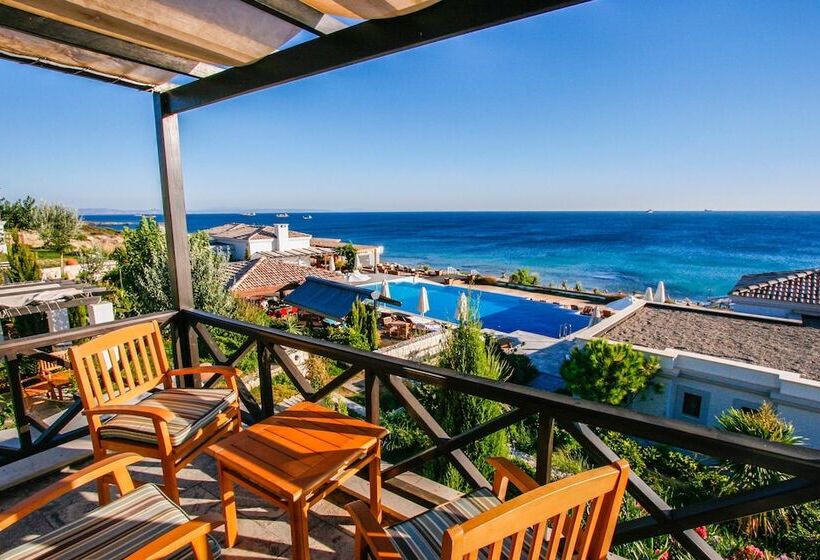 Bertiz Bozcaada Hotel And Restaurant