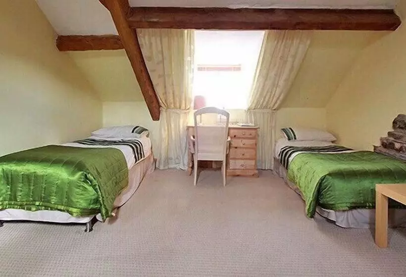 Centre Of Britain Hotel & Restaurant