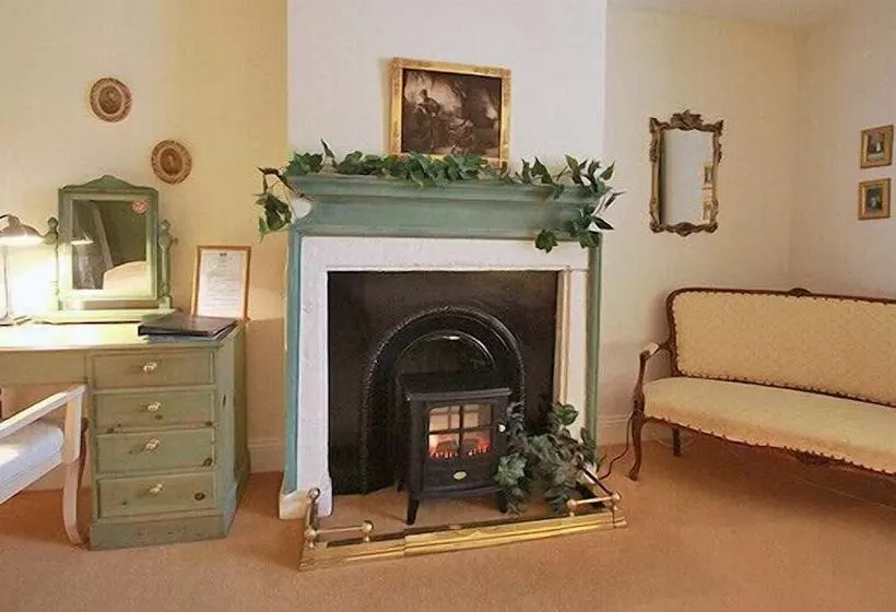 Centre Of Britain Hotel & Restaurant