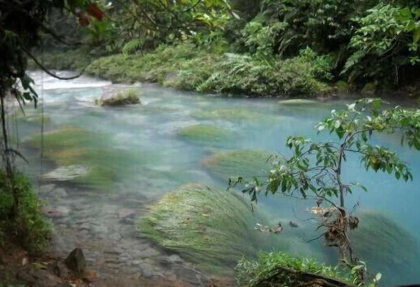 Hostel Arenal Sunrise