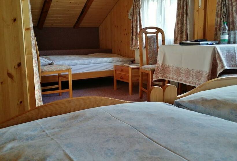 فندق Alpine Budget Rooms By Tascherhof