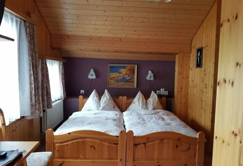 فندق Alpine Budget Rooms By Tascherhof