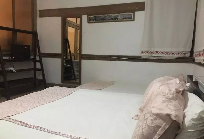 هتل Ilk Pansiyon