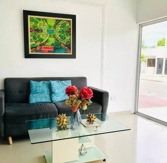 Hotelli Laurel Plaza 46