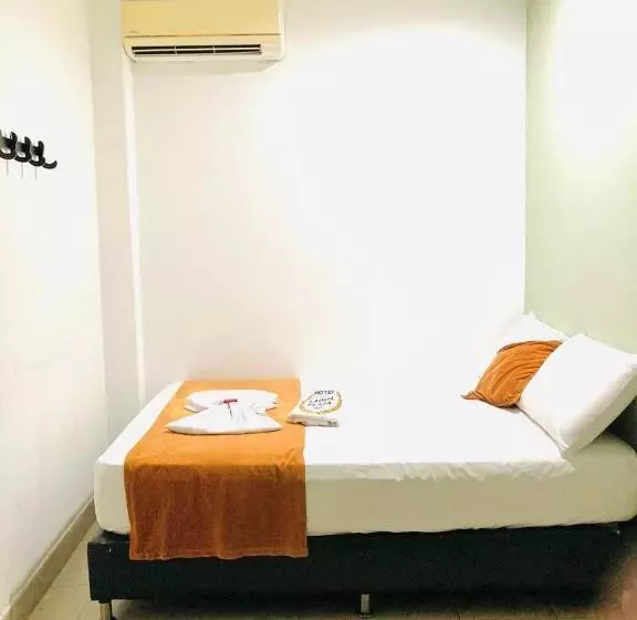 Hotelli Laurel Plaza 46