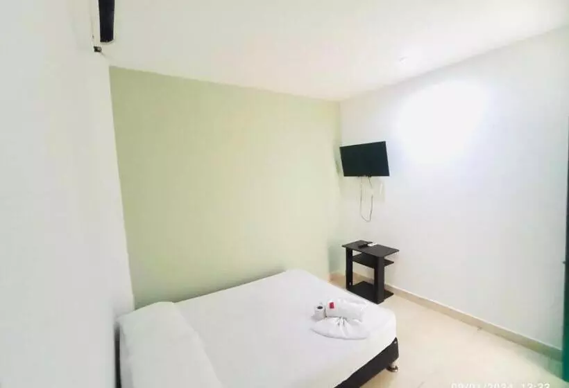 Hotelli Laurel Plaza 46