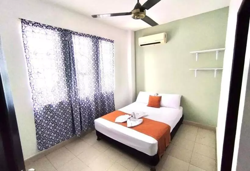 Hotelli Laurel Plaza 46