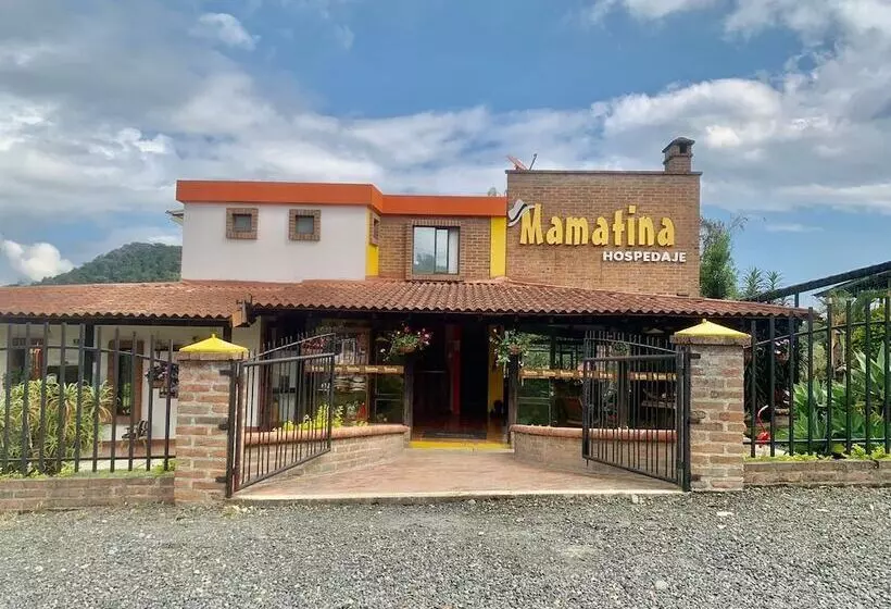 ホテル Mamatina