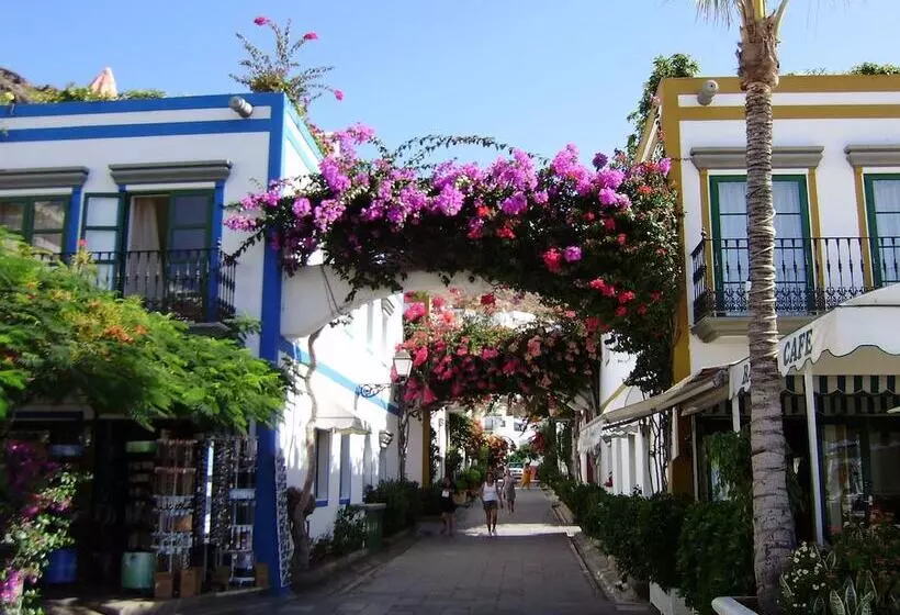 Hotelli Mogan Yacht Xperience