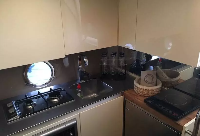 Hotelli Mogan Yacht Xperience