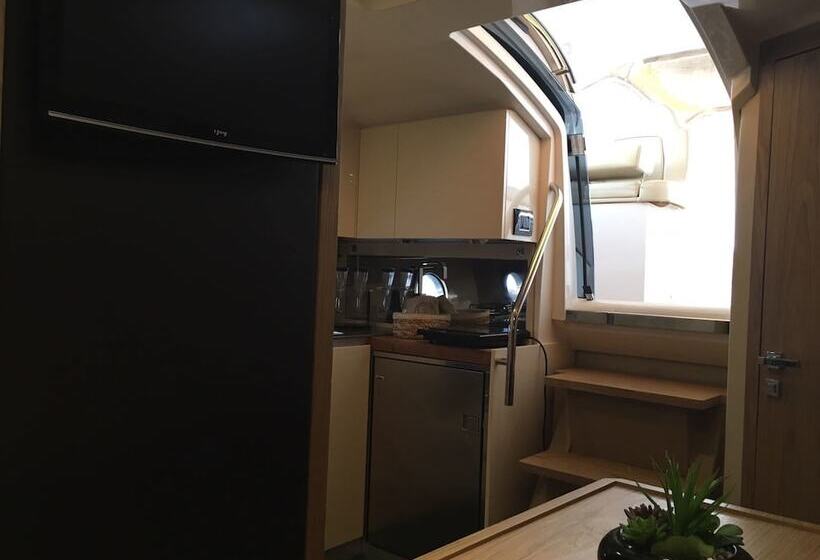 Отель Mogan Yacht Xperience