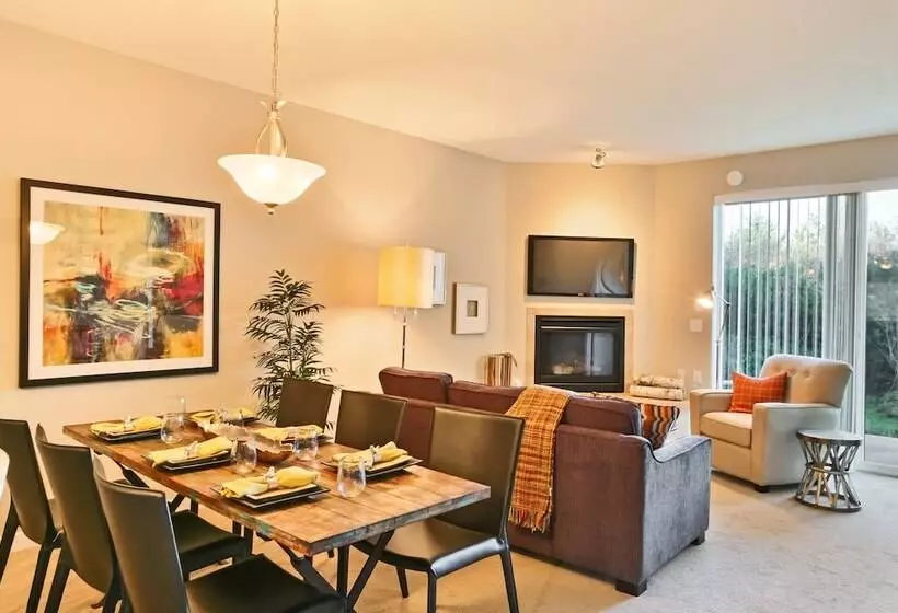 ホテル Outlook Condos At Oyhut Bay Resort