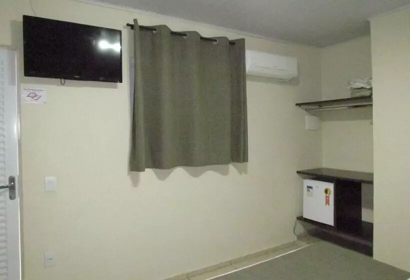 Hotelli Pousada Quinta Das Aroeiras