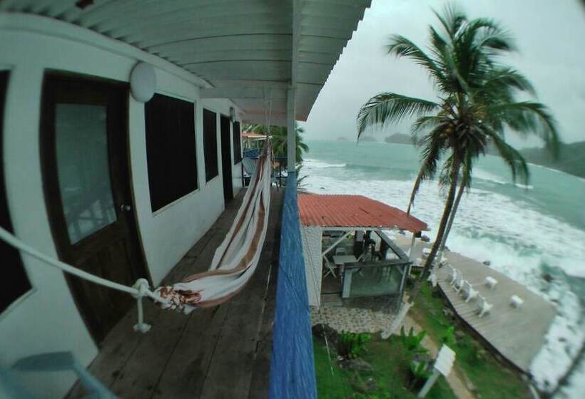 فندق Sister Moon