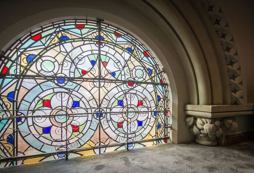 هتل St Nicholas Boutique