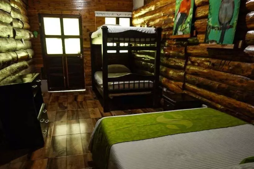 ホテル Termales San Vicente
