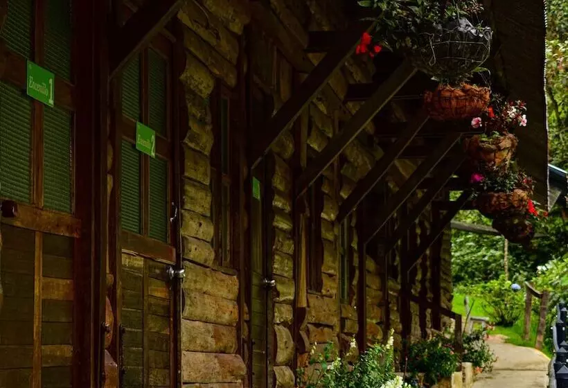 ホテル Termales San Vicente