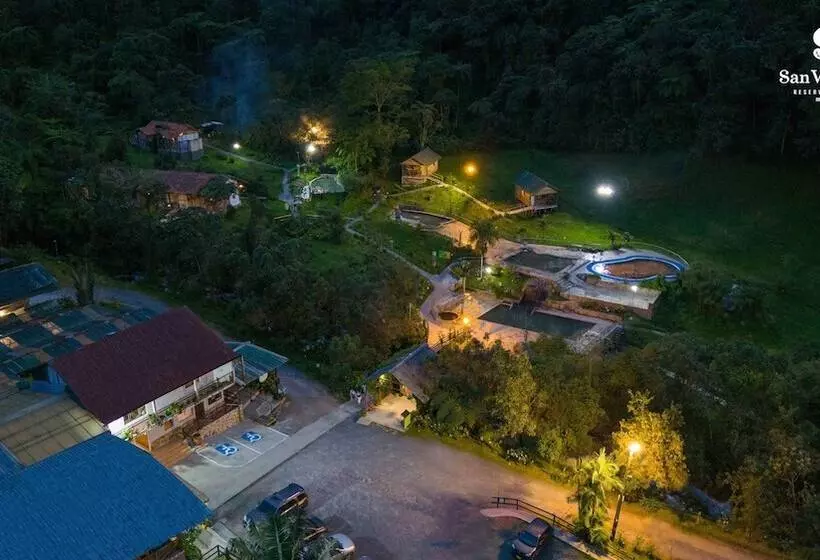 ホテル Termales San Vicente