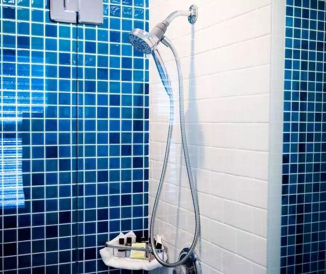 Hotelli The Salty Mermaid Oceanfront