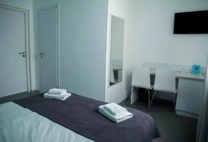 Hotel Volna