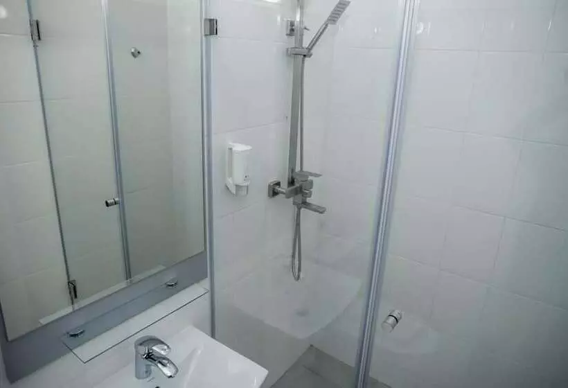 Hotel Volna