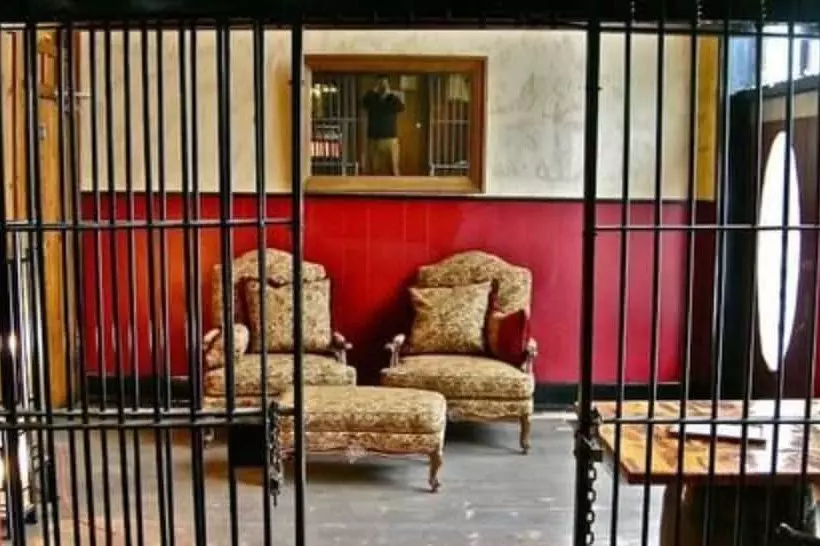 ホテル White Horse