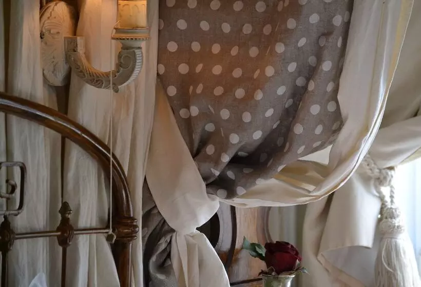 Le Petit Chapitre   Chimay B & B
