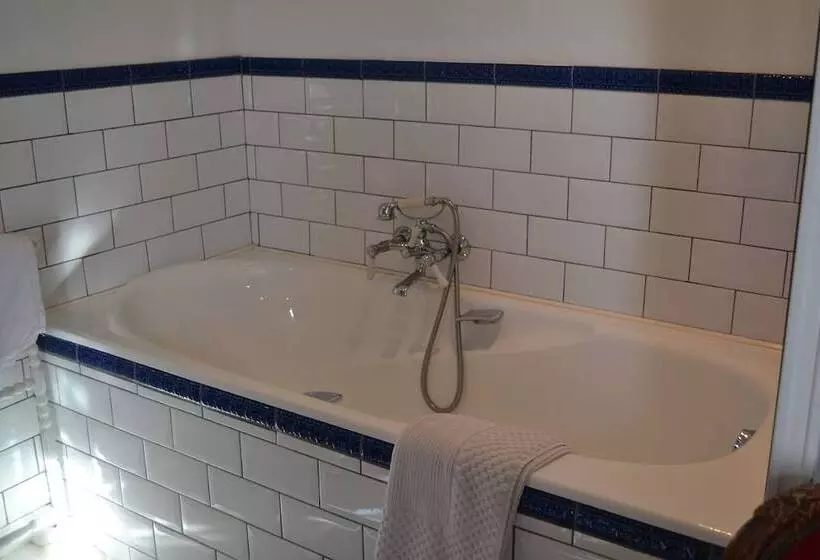 Le Petit Chapitre   Chimay B & B