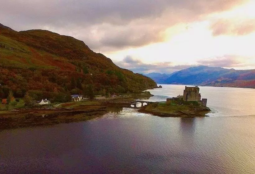 Loch Ness Highland Cottages