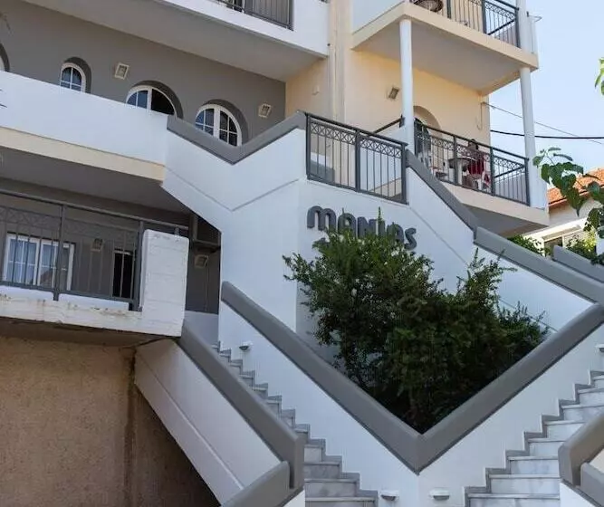 Manias Hotel Apartments