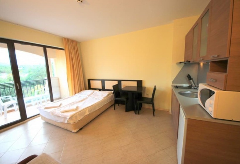 Menada Nestinarka Apartments