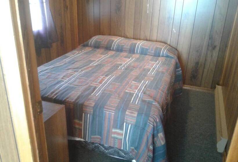 Minnehaha Camp Resort